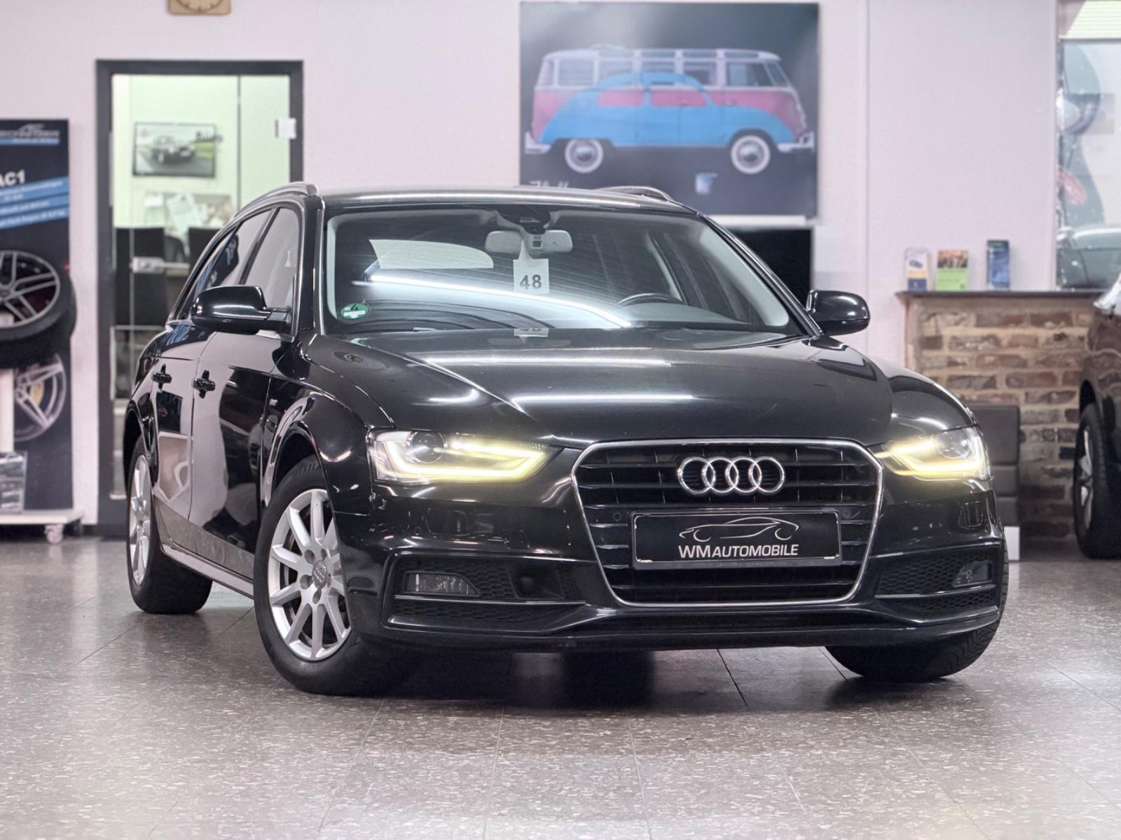 Audi A4 Avant Attraction  S-line (Navi * SHZ * PDC )
