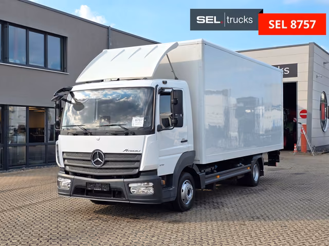 Mercedes-Benz Atego 818 · 3 Sitzen · oblon hidraulic
