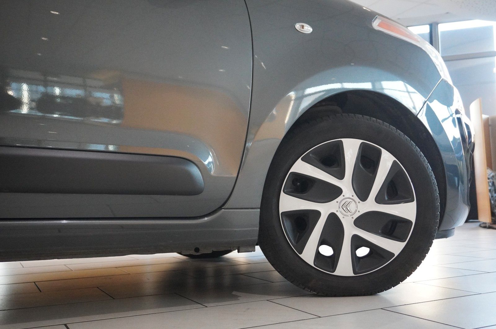 Fahrzeugabbildung Citroën C3 Picasso 1.4 GAS/ BENZIN Exclusive KLIMA/AHK