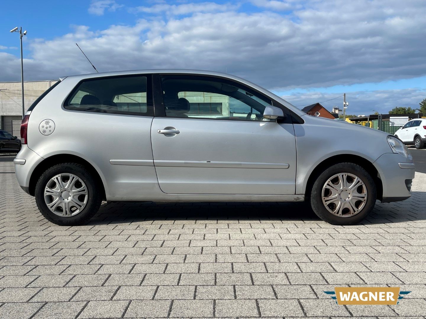 Fahrzeugabbildung Volkswagen Polo IV Trendline Servolenkung