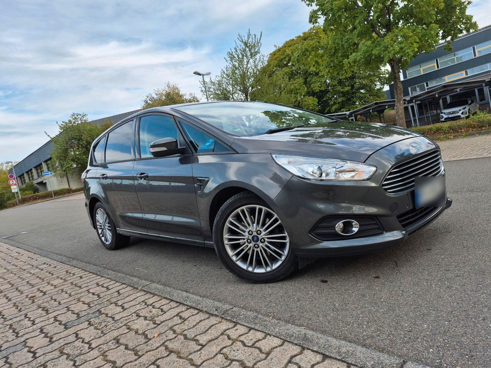 Ford S-Max