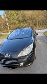 Peugeot 307 Diesel - Peugeot 307 mit Diesel-Antrieb: Limousine