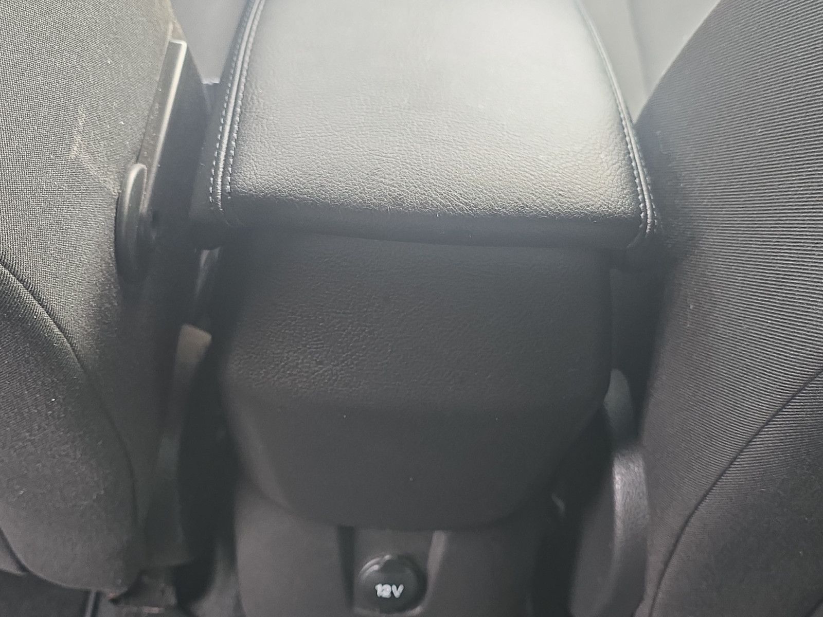 Fahrzeugabbildung Ford Focus Turnier Champions Edition