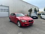 BMW 116i / Automatik / Einparkhilfe / Alufelgen / - BMW: Alufelgen