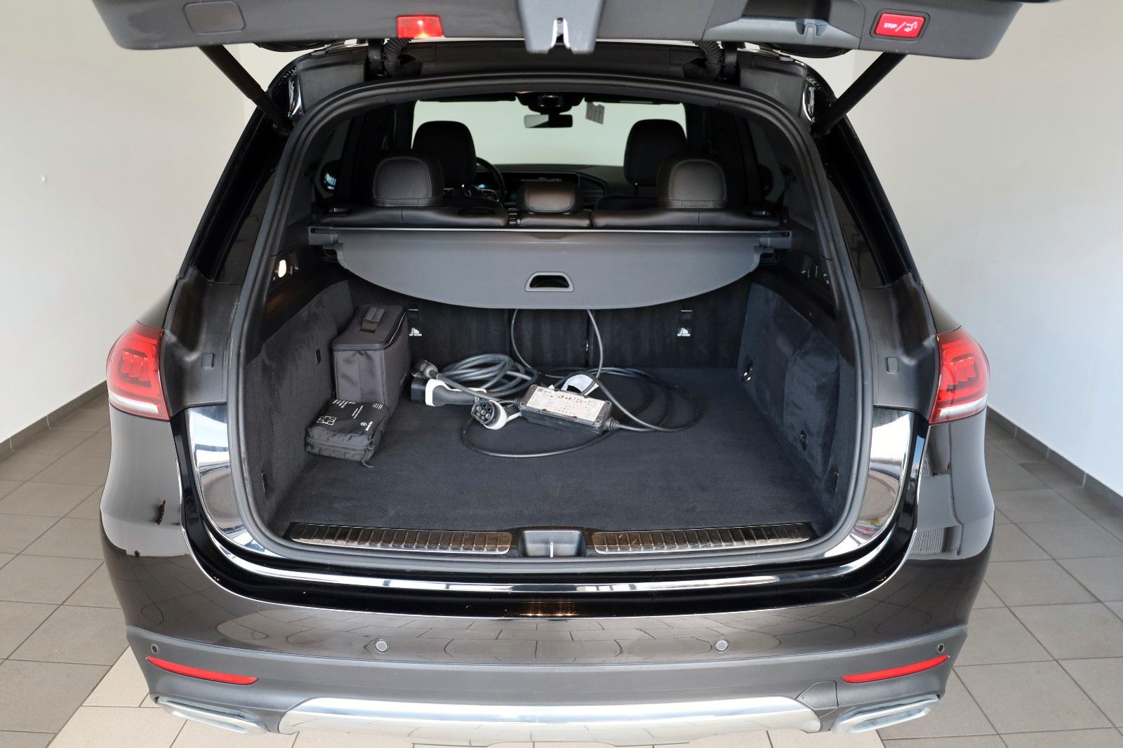 Fahrzeugabbildung Mercedes-Benz GLE 350de 4M Leder,Navi,LED, Park-Paket,360° Kam