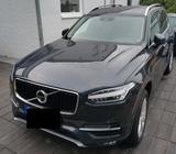 Volvo XC90 - Leder, AHK, Pano, Assistenzsysteme, 360° - Volvo XC90 Gebrauchtwagen in Düsseldorf
