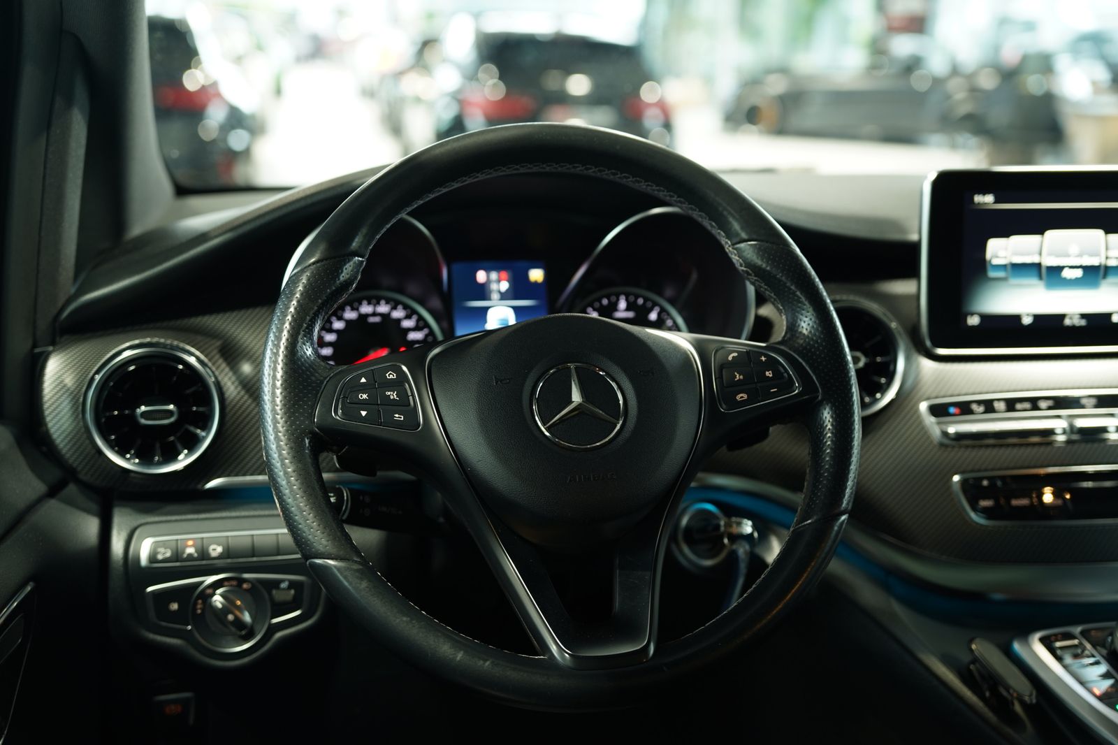 Mercedes Benz V 300