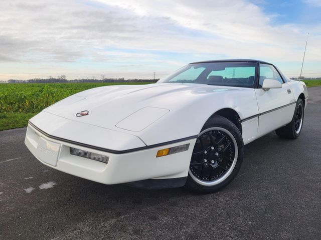 Chevrolet USA CORVETTE 5.7 Targa Oldtimer v8 USA