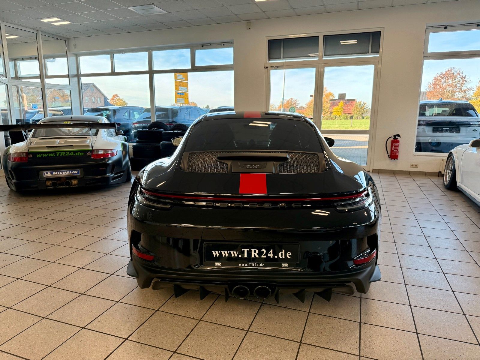 Fahrzeugabbildung Porsche 911 992 GT3 Touring PDK Vollschalensitze/Carbon