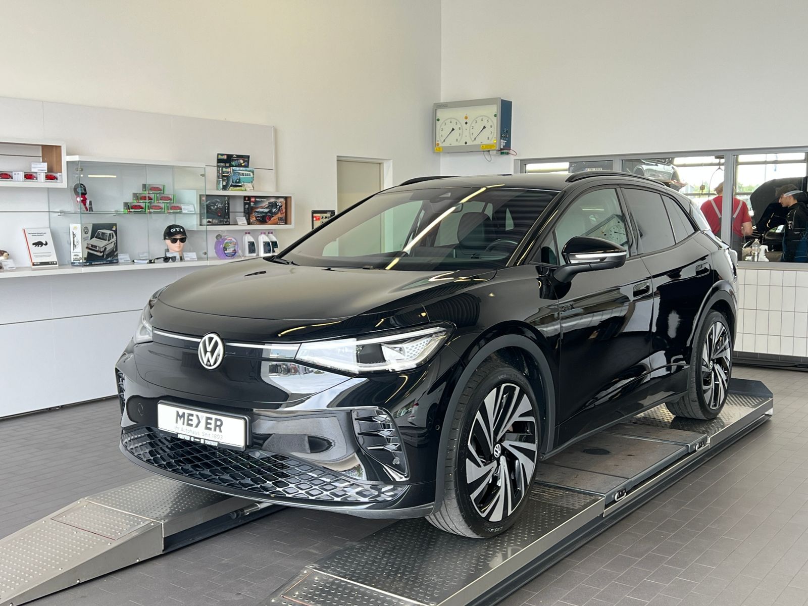 Fahrzeugabbildung Volkswagen ID.4 GTX 4Motion *AHK, Matrix, TravelAssist, DCC