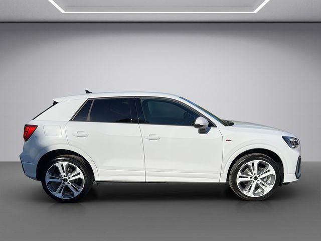 Q2 S line 35 TFSI 110150 kWPS S tronic