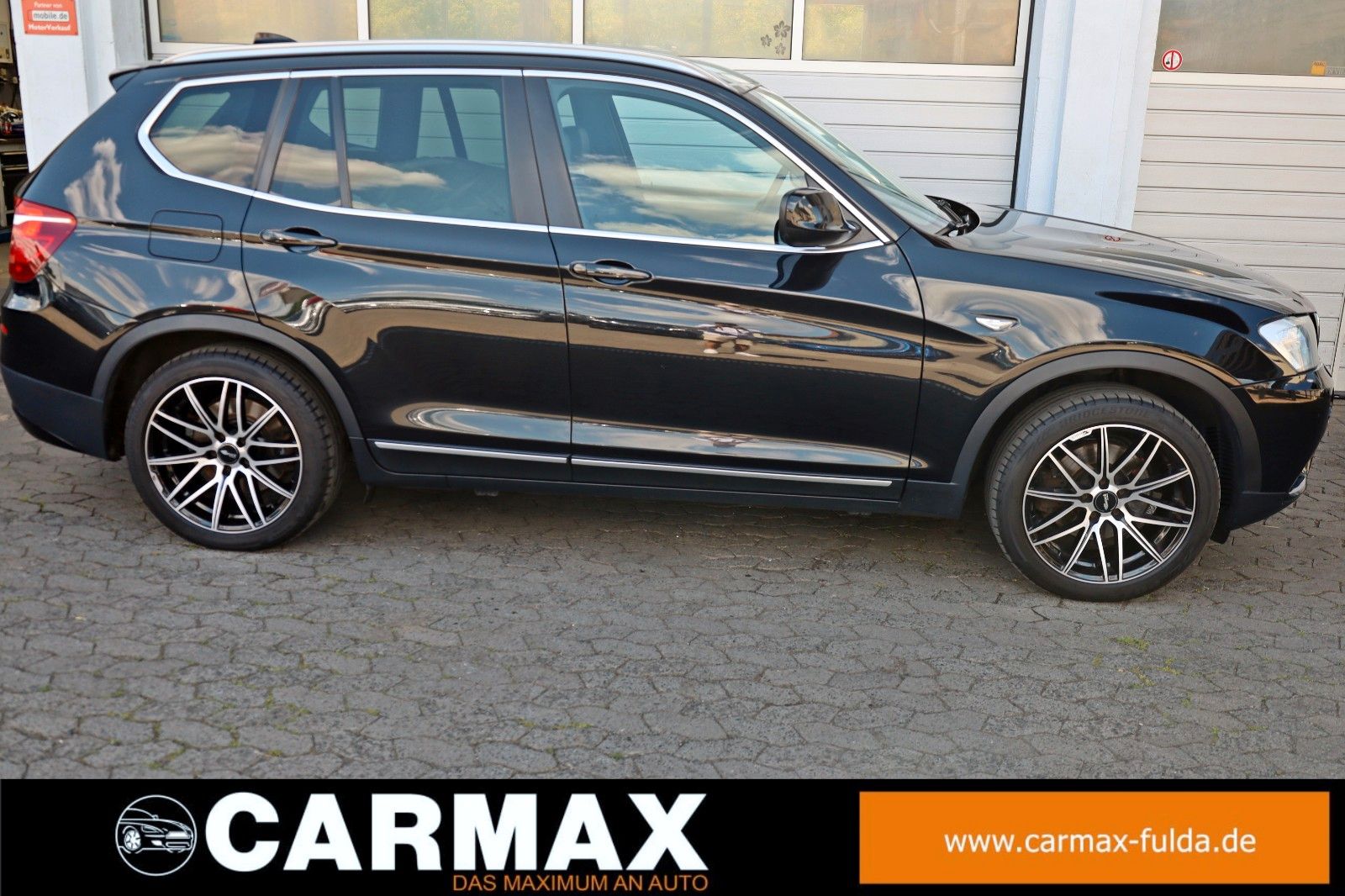 Fahrzeugabbildung BMW X3 20dA xDrive TLeder,Navi,Xenon,Panorama,Kamera