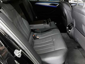 BMW 520 - 9