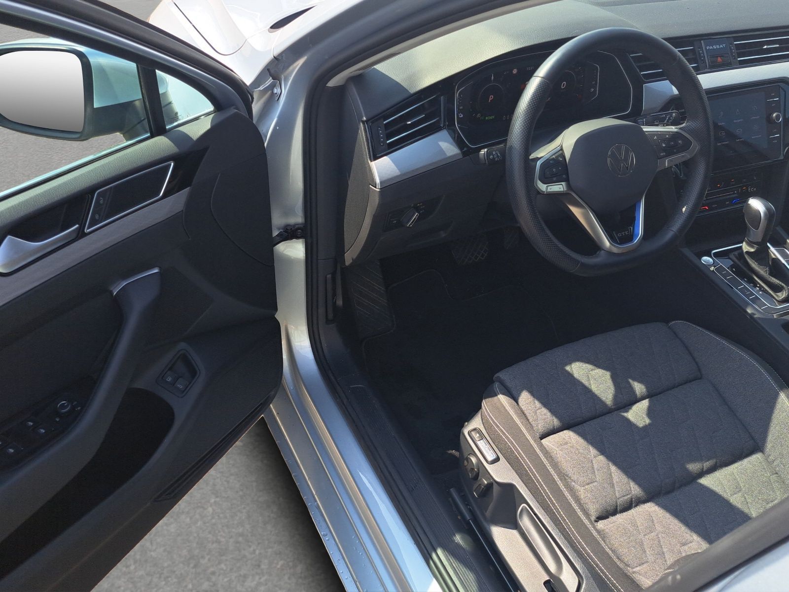 Volkswagen Passat Variant - Bild 15