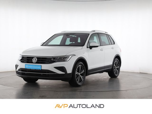 Volkswagen Tiguan 2.0 TDI DSG ACTIVE | NAVI | AHK | LED |