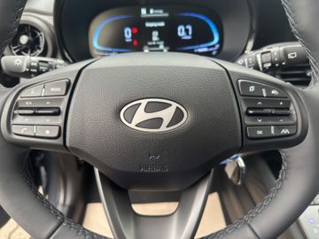 Hyundai i10 1.0 AUTOMATIK TREND + NAVIGATION+KOMFORT UVM