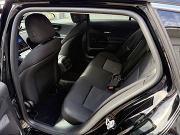 Mercedes C 200 - 12