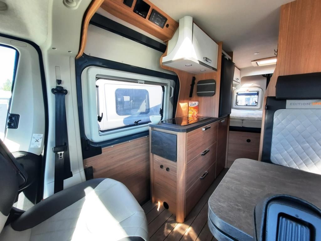 Fahrzeug Übersicht 7 Fahrzeugabbildung Weinsberg CaraBus EDITION FIRE 600 MQ Verfüg./Sparen Sie 1