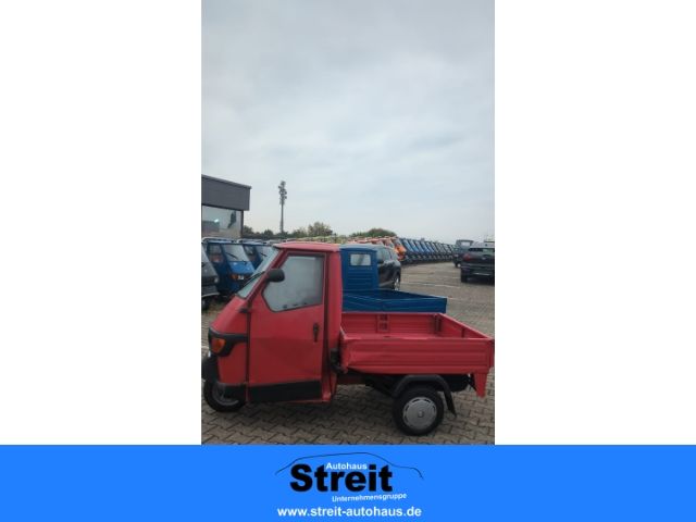 Piaggio Ape 50 Pritsche rot, auch als 25kmh erhältlich*