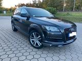 Audi 3.0 TDI quattro 20" Leder Pano 7 Sitze Bose - Audi Q7: 7sitzer