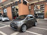 Toyota iQ 1.3 CVT Executive 98cv - UNICA per CON - Toyota IQ: Iq3