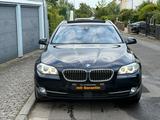 BMW 520 d Touring Pano Softclose Leder Großes Navi - BMW 5er Reihe Gebrauchtwagen in Frankfurt