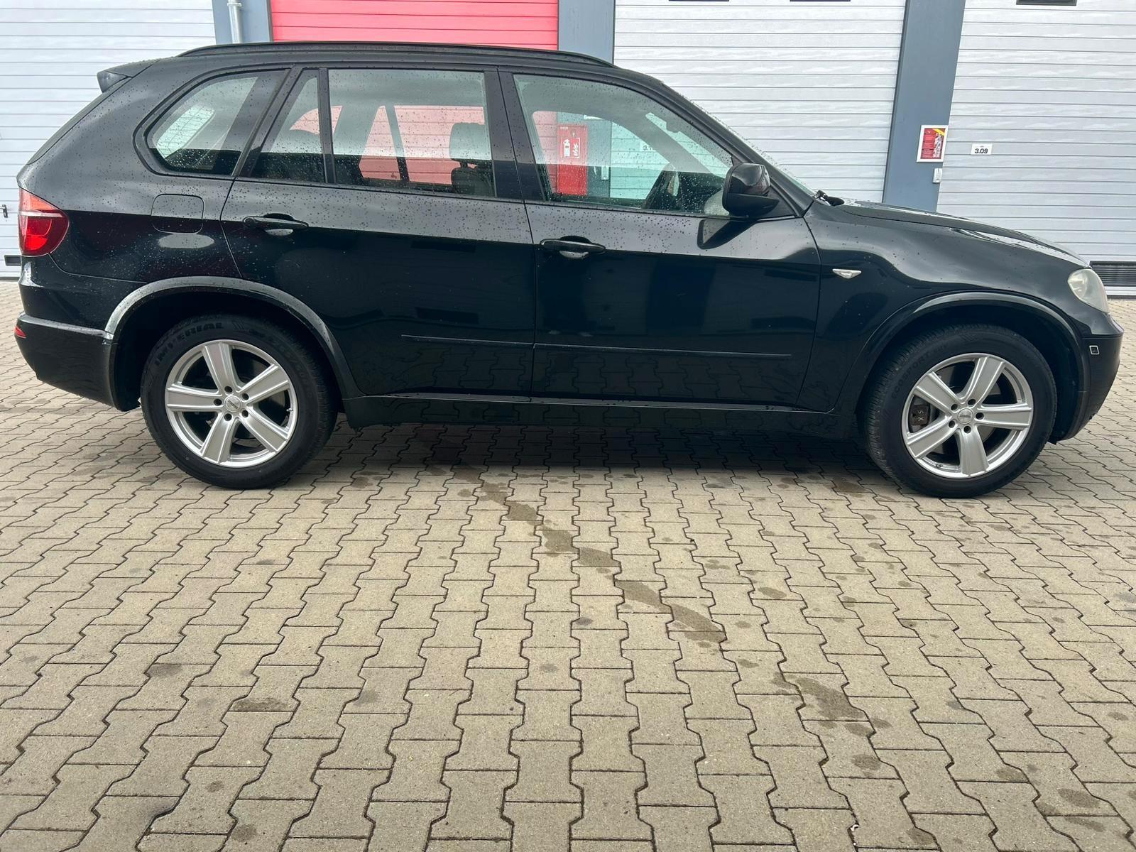 BMW X5 - XDRIVE 50I - 4X4 - PREMIERE MAIN