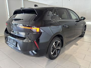 Fotografie 9 des Opel Astra 1.2 Turbo Automatik GS