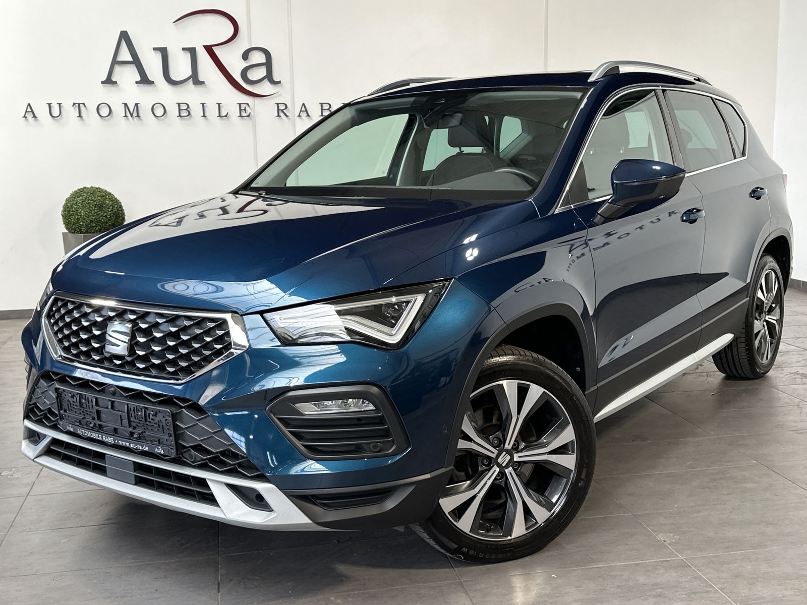 Fahrzeugabbildung SEAT Ateca 2.0 TDI DSG Xp NAV+LED+AHK+PANO+360°+ACC