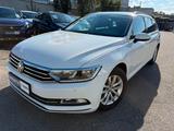 Volkswagen Passat Highline 2.0 DSG Automatik ACC Navi EU6 - Volkswagen Passat: Eu