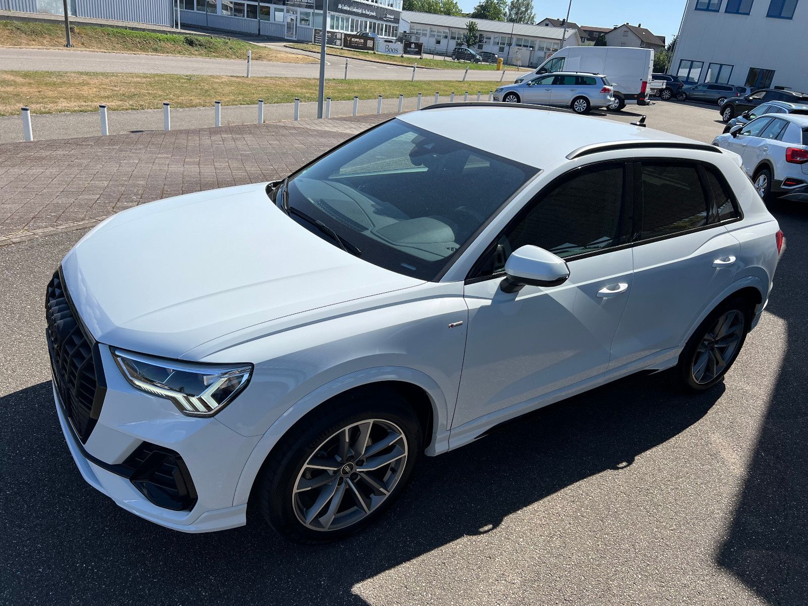 Audi Q3 35 TFSI S line,S-tronic,LED,Navi,Kamera,ACC foto 9