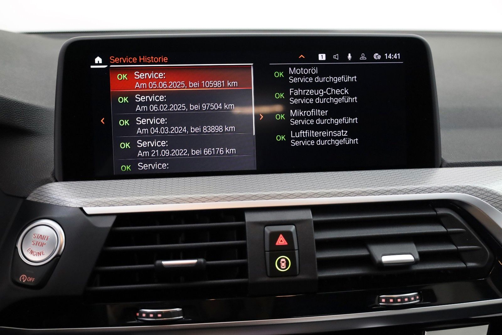 Fahrzeugabbildung BMW X3 30d xDrive M Sport Leder,Navi,LED,Akustikglas