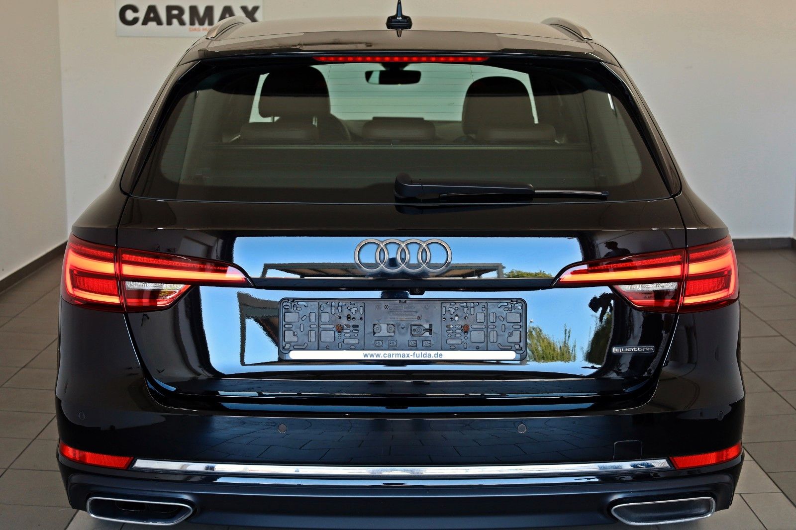 Fahrzeugabbildung Audi A4 Avant 40TDI quattro design Leder,Navi,HUD,ACC