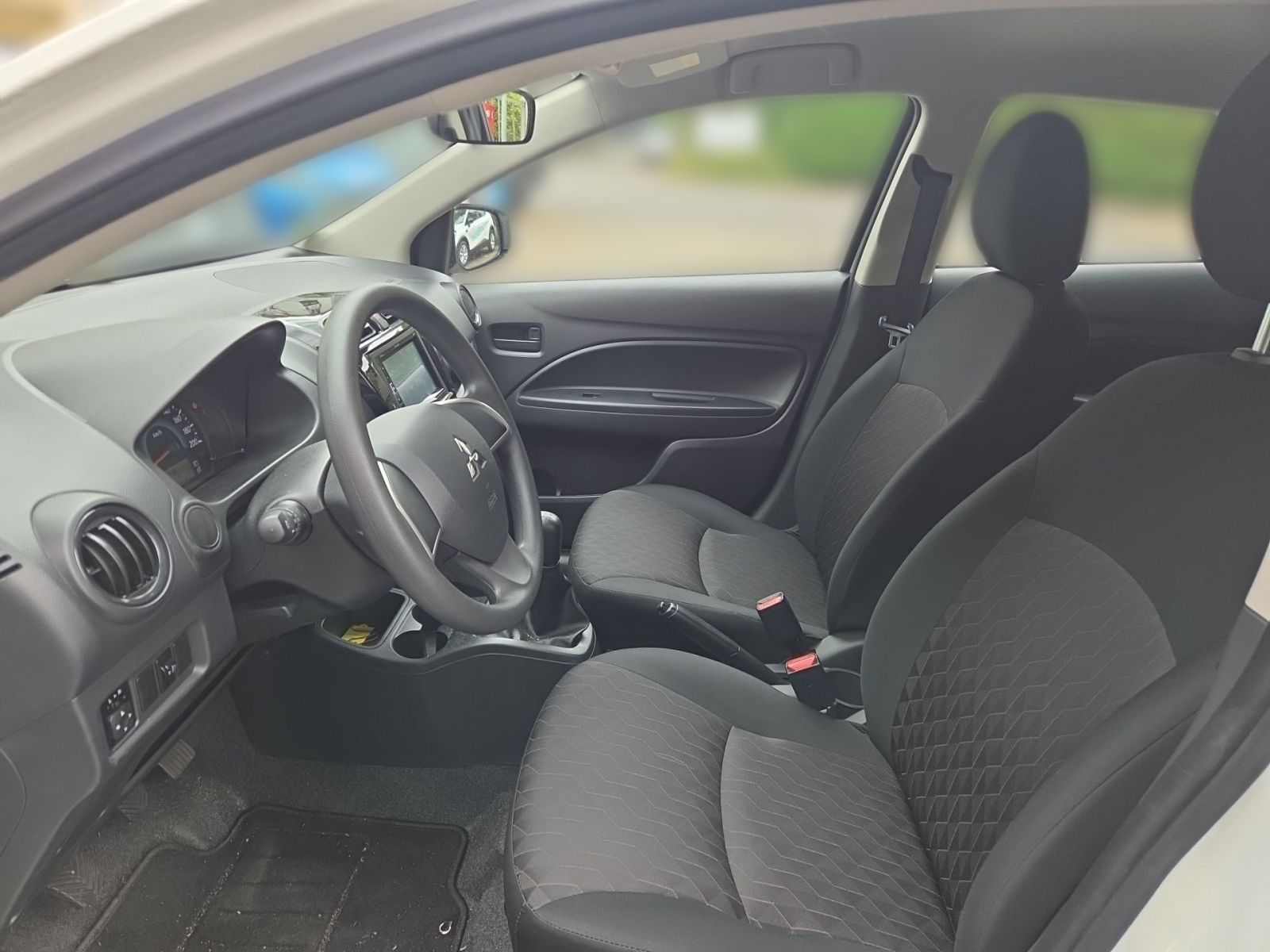 Fahrzeugabbildung Mitsubishi Space Star Select *KLIMA*DAB*AUX*BLUETOOTH*