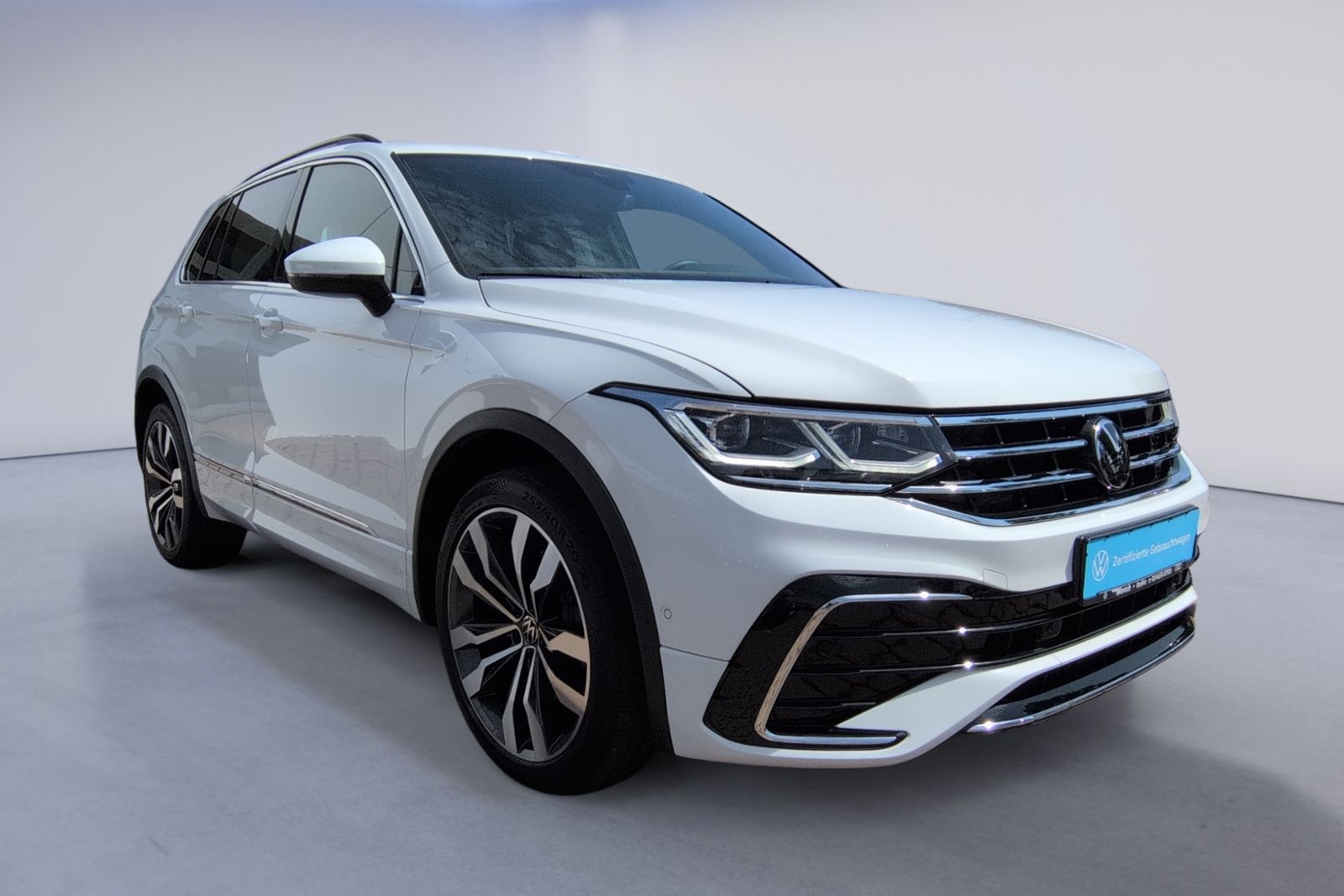 Tiguan 1.4 eHybrid DSG R-Line KAMERA+MATRIX+AHK+