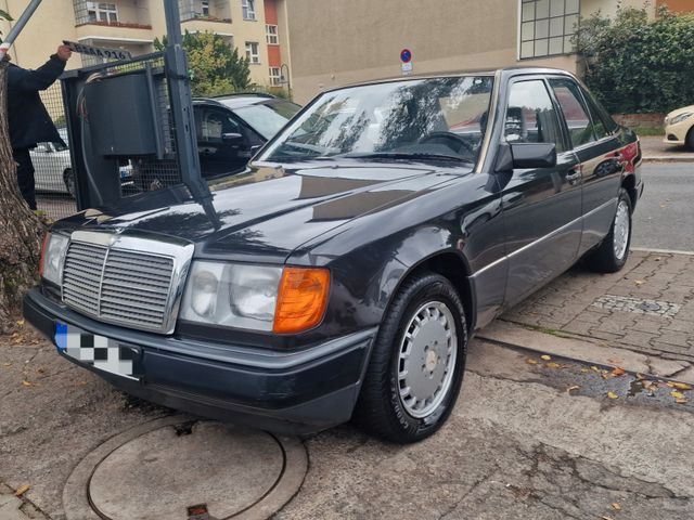 Mercedes-Benz E 200*124*Oldtimer*H-Kennzeichen*TÜV-Neu