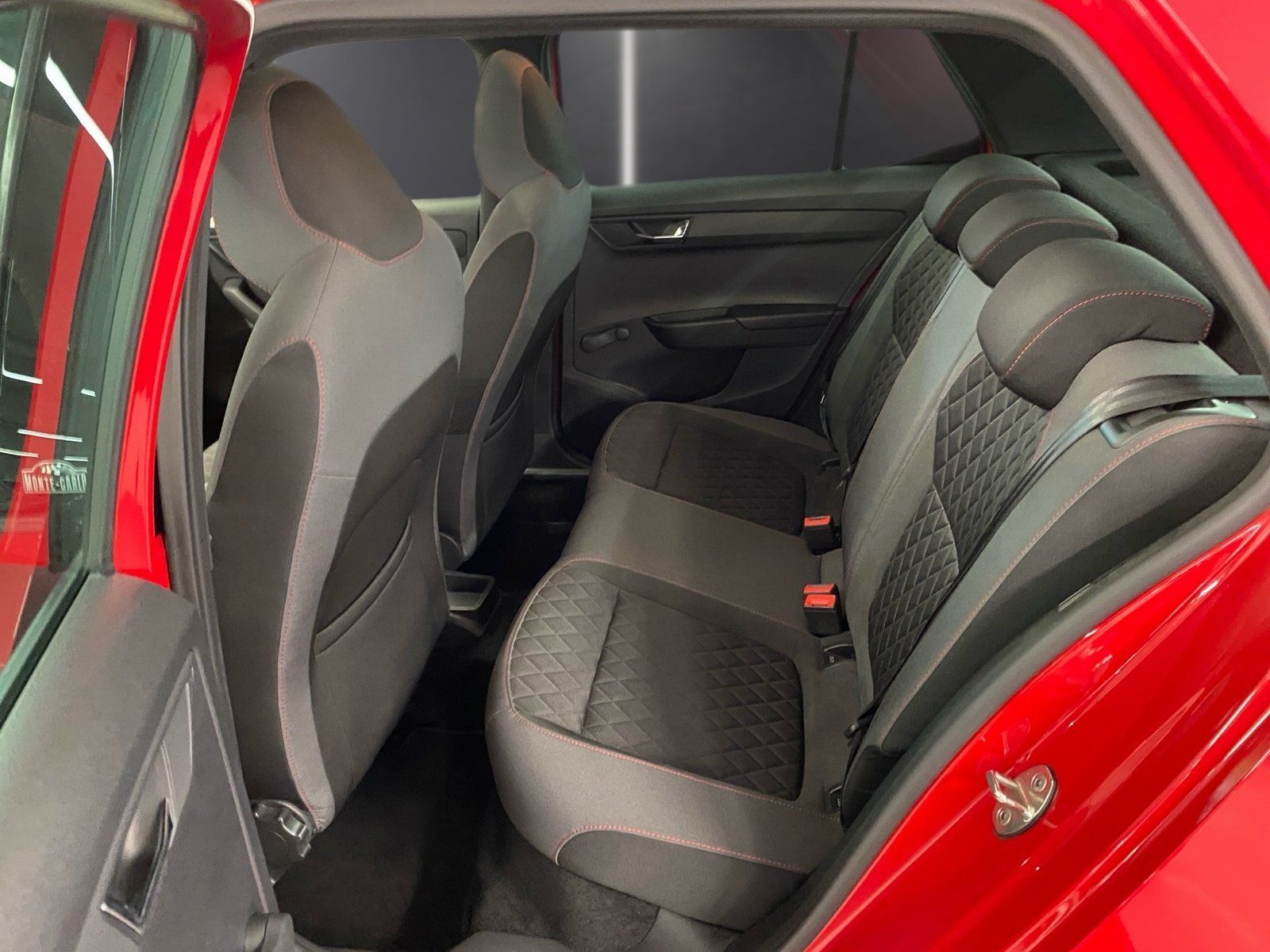 Fahrzeugabbildung SKODA Fabia 1.0 TSI Monte Carlo*LED*Navi*Totwink.*Pano