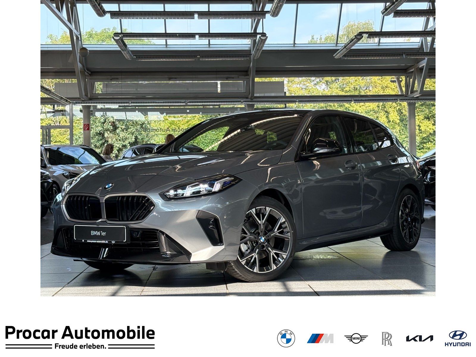 BMW 120 - Bild 1
