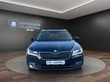 Skoda Superb C. 2.0 TDI DSG Style AHK+PANO+ACC+NAVI - blaue Skoda Superb