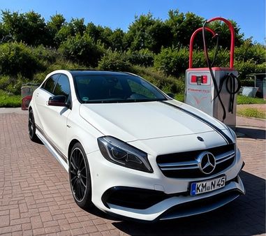 Image of Mercedes-Benz A 45 AMG