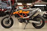 KTM 690 SMC R - KTM 690 SM