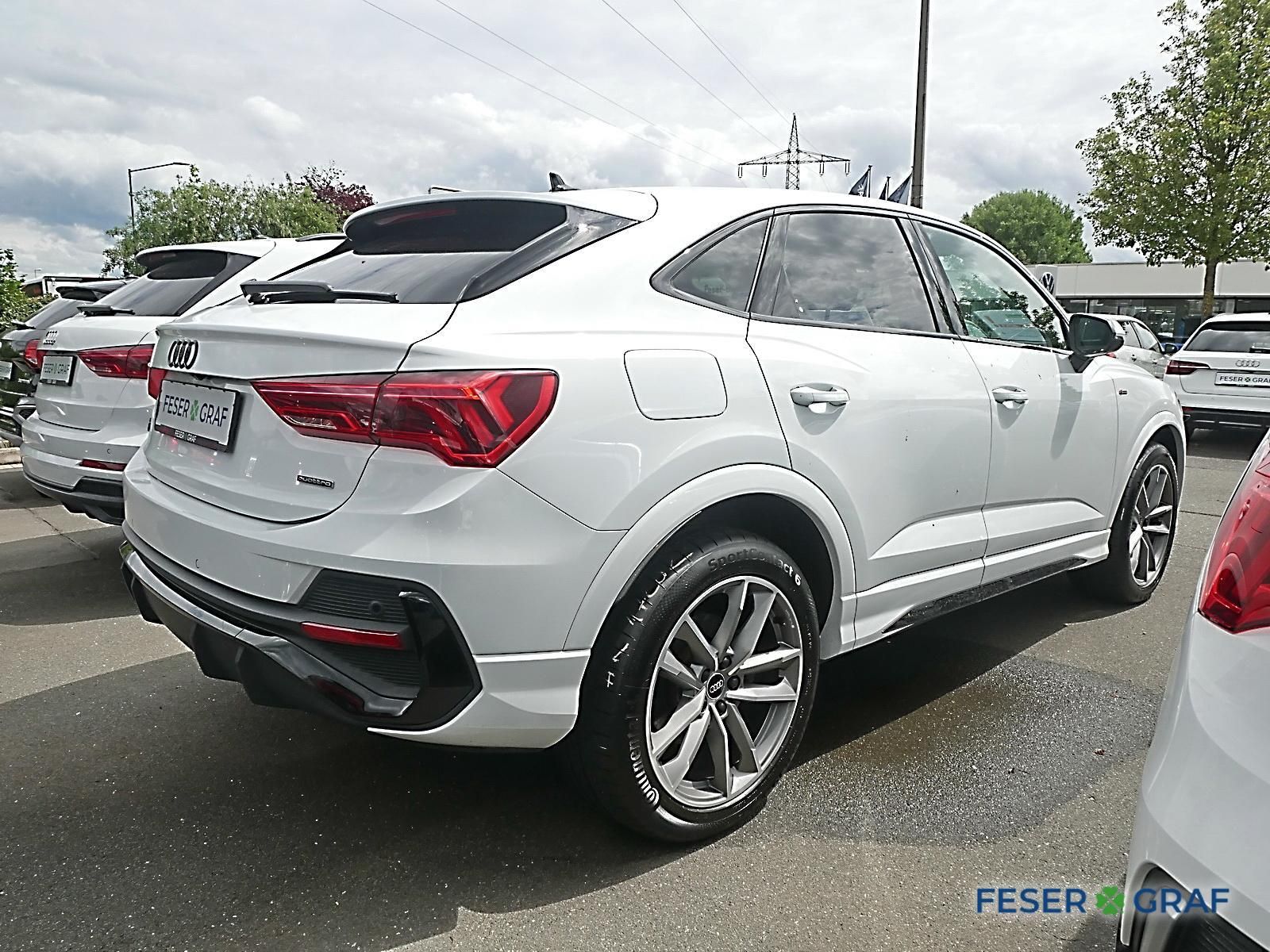 Audi Q3 Sportback 40 TFSI qu. 2x S line AHK Navi Pano foto 3