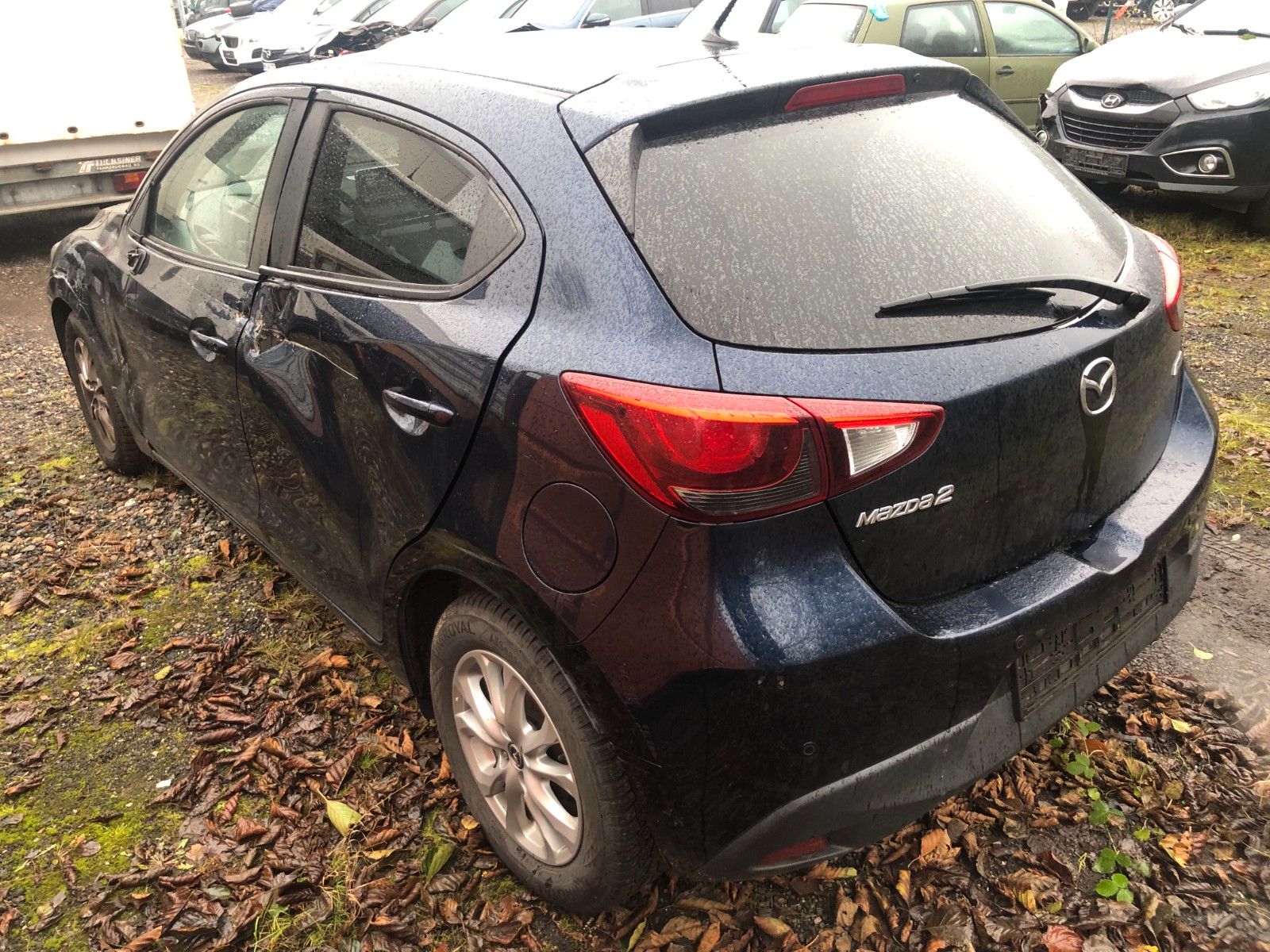 Fahrzeugabbildung Mazda 2 Lim. Exclusive-Line Seitenschaden