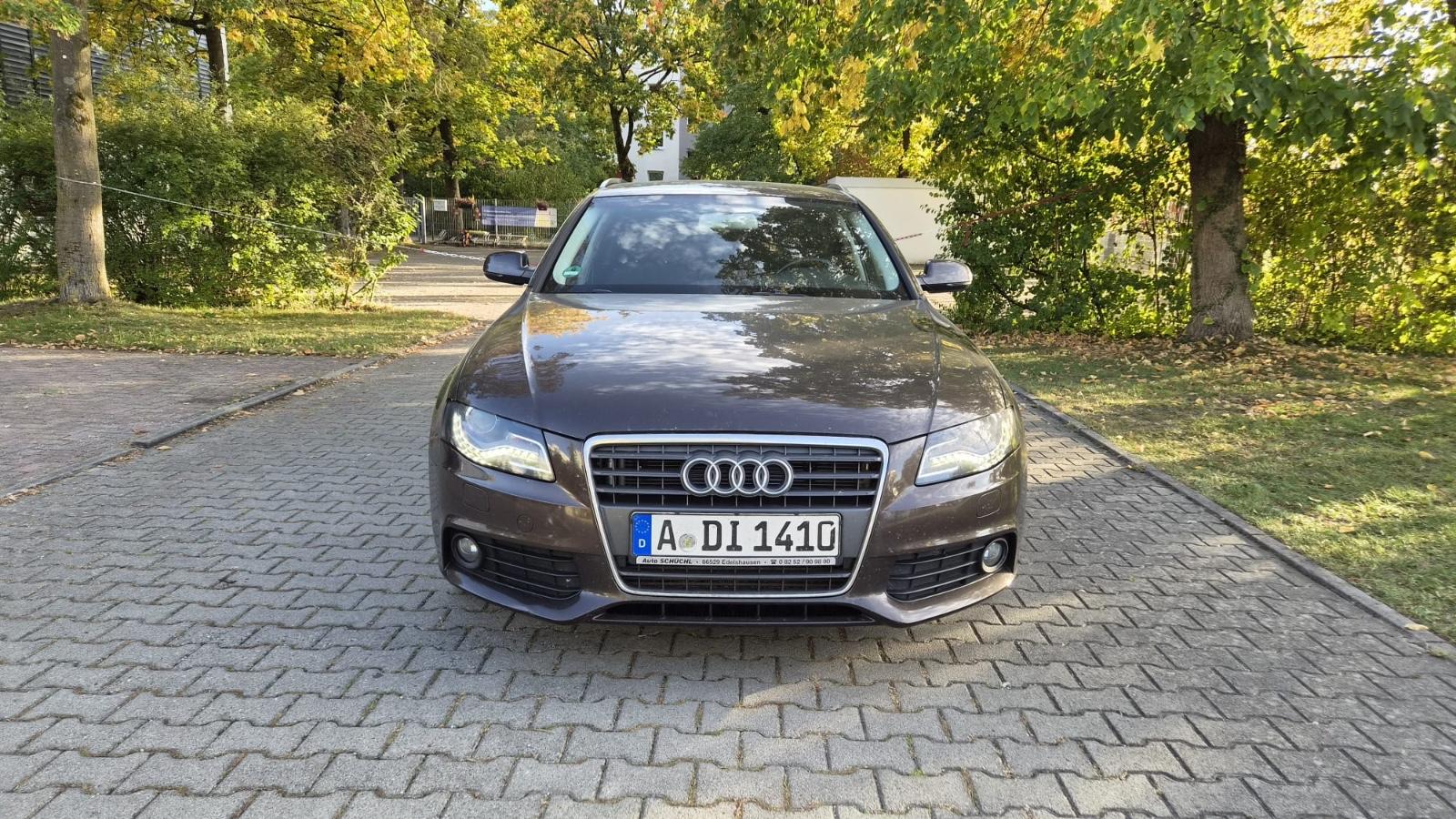 Audi A4 2011 — interior