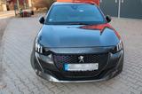 Peugeot 208 PureTech 130 EAT8 GT GT - Peugeot 208: Von Privat