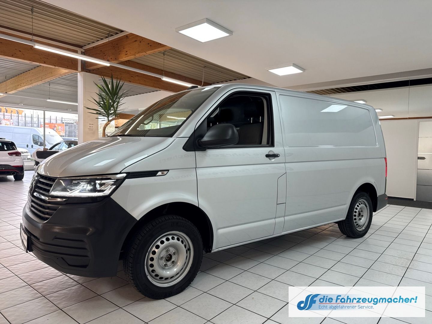 Fahrzeugabbildung Volkswagen Transporter T6.1 Kasten EcoProfi FWD *EXPORT
