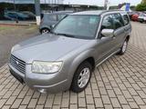 Subaru Forester 2.0X Active Winterpaket Autom. - Subaru Forester aus 2006: X