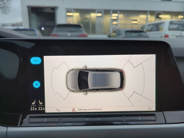 Fahrzeugabbildung Volkswagen Golf Variant 2.0 TDI Life ACC NAVI GJR