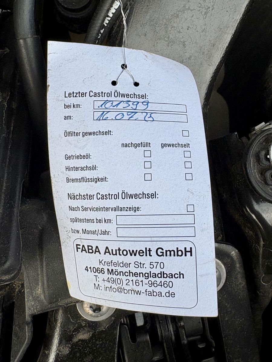 Fahrzeugabbildung BMW X1 sDrive18i Aut. Navi LED Tempomat SCHECKHEFT