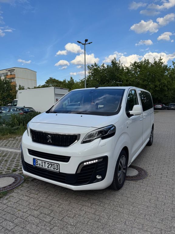 Image of Peugeot Traveller